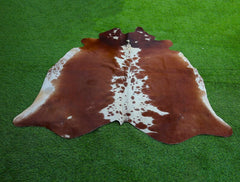 Premium Reddish-Brown Genuine Cowhide Rug – Natural Chestnut Cow Skin Rug with White Markings