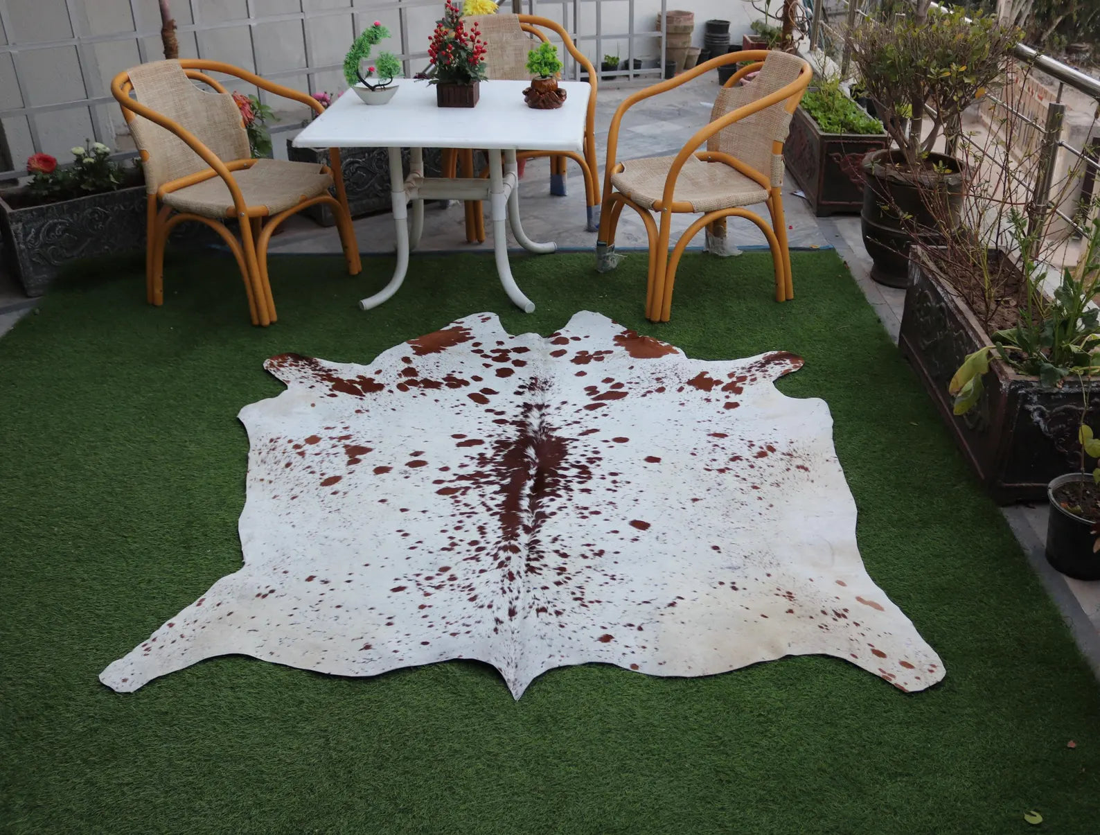 Cowhide Rug-Genuine Brown and White Cowhide Rug-Exclusive Spotted Cow Skin Rug
