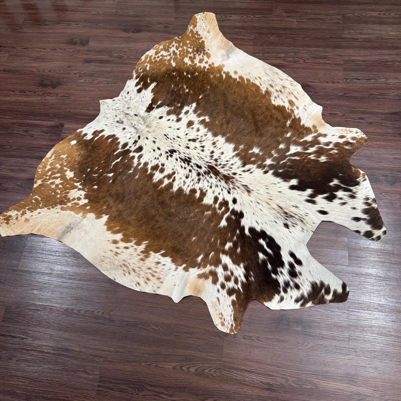 Hair On Cowhide Rug Large Cowhide Rug for Living Room Area Rug Natural Cowhide Rug Brazilian Cowhide Rug