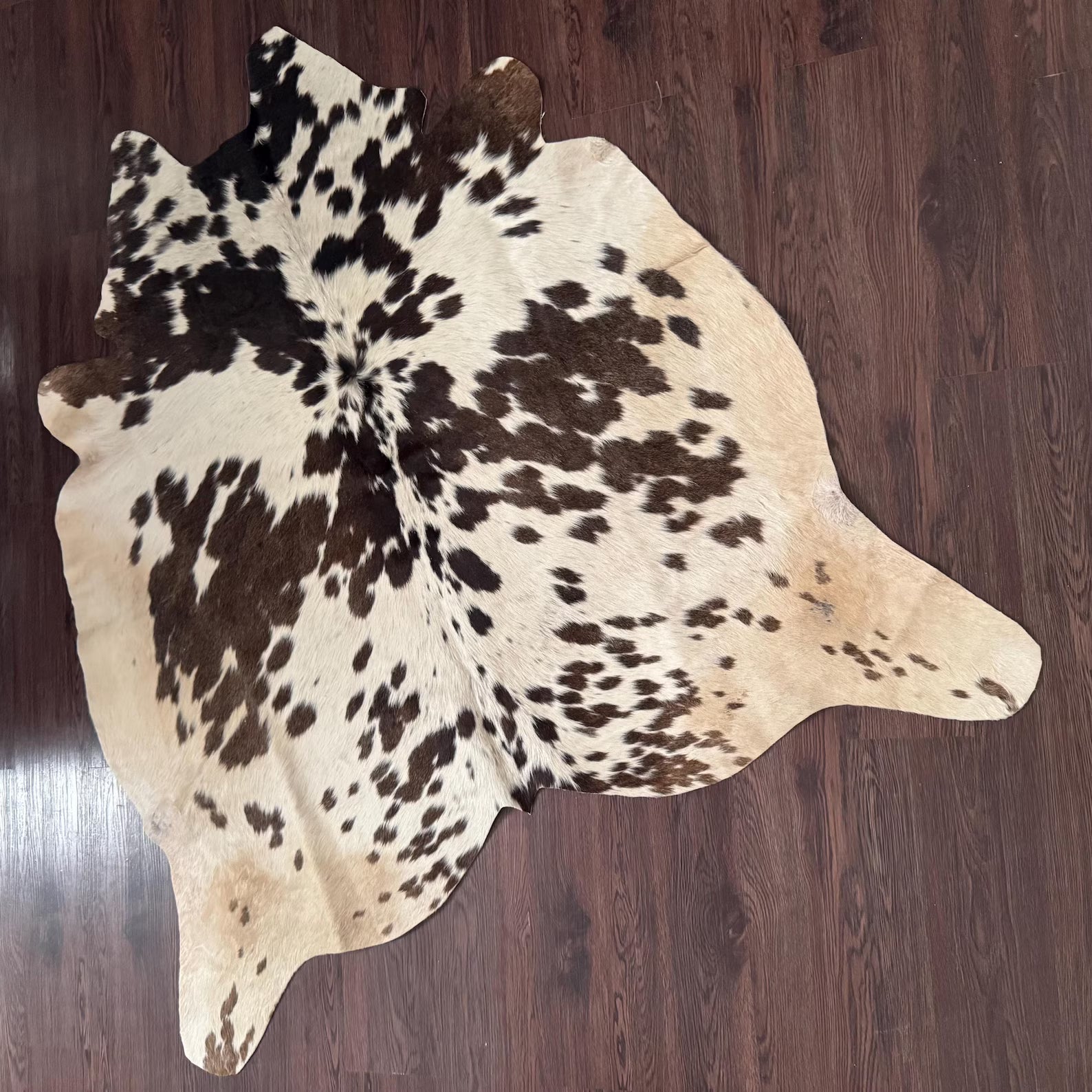Brazilian Hair On Cowhide Rug Real Natural Cow Hide Rug for Living Room Office or Bedroom Premium Leather Area Rugs Western Home Decor Rug
