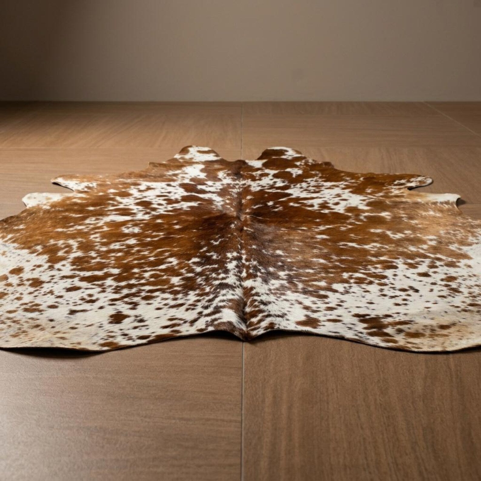 Brown & White Cowhide Rug Price in Pakistan | Premium Genuine Cow Skin Rug | Export Quality