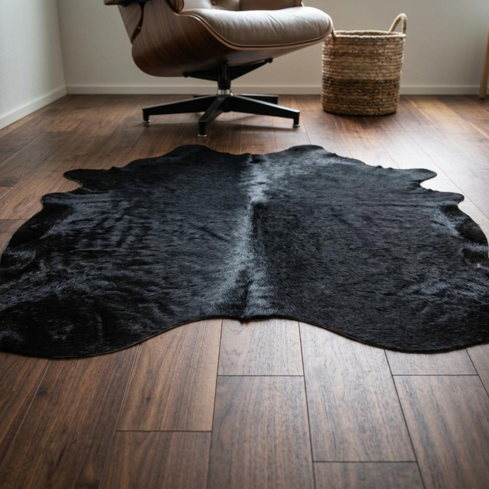 Black Cowhide Rug with Speckled Hair Price in Pakistan | Premium Genuine Cow Skin Rug | Export Quality