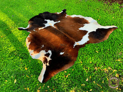Premium Brown, Black & White Cowhide Rug – Natural Cow Hide Rug in Pakistan