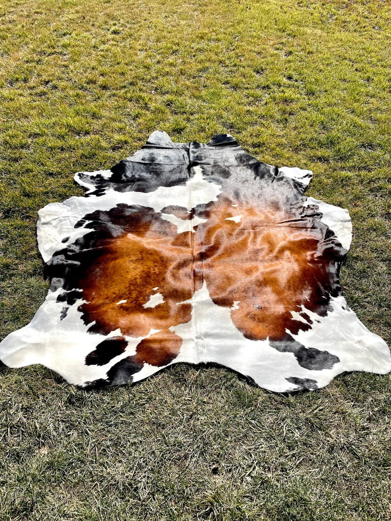 Premium Tricolor Cow Hide Rug | Genuine Brown Black & White Cowhide Rug | Cow Hide Rug Price in Pakistan | Natural Cow Skin Carpet