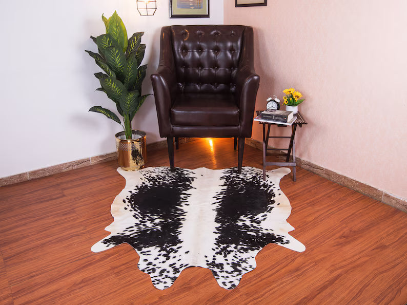 Premium Black & White Genuine Cowhide Rug Price in Pakistan | Natural Cow Skin Leather Carpet