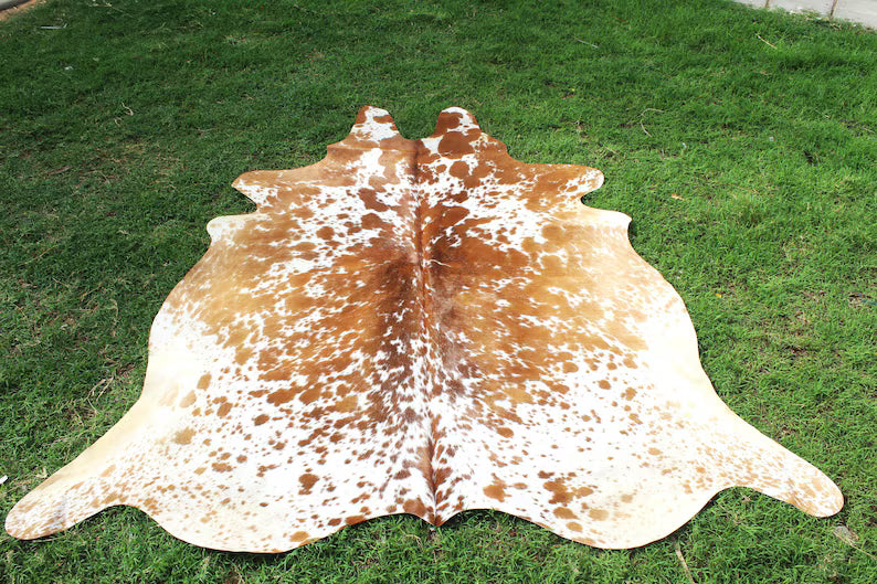 Premium Brown & White Cow Hide Rug | Genuine Tricolor Cowhide Rug | Cow Hide Rug Price in Pakistan | Natural Cow Skin Carpet