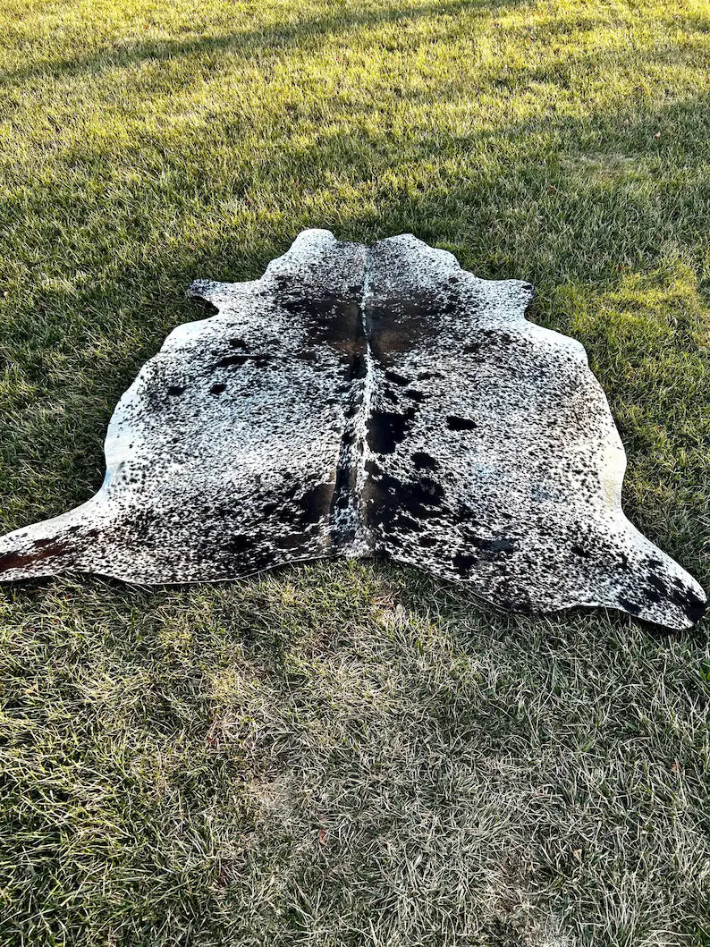 Premium Black & White Cow Hide Rug | Genuine Cowhide Rug | Cow Hide Rug Price in Pakistan | Natural Cow Skin Carpet