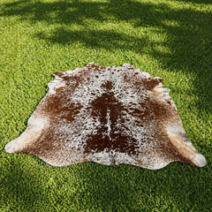 Premium Brown & White Speckled Cowhide Rug – Natural Cow Hide Rug in Pakistan