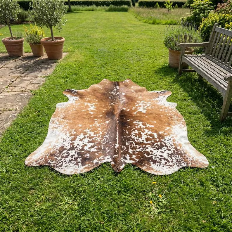 Premium Brown & White Speckled Cowhide Rug – Genuine Cow Skin Rug | Cowhide Rugs Price in Pakistan